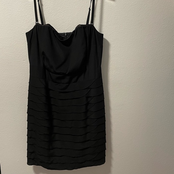 Gianni Bini Dresses & Skirts - NWOT Gorgeous Gianni Bini Evening Dress!